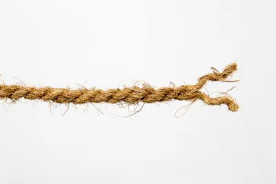 Веревка кокосовая d.  8 мм в отрезках по 15 м (ЦН)